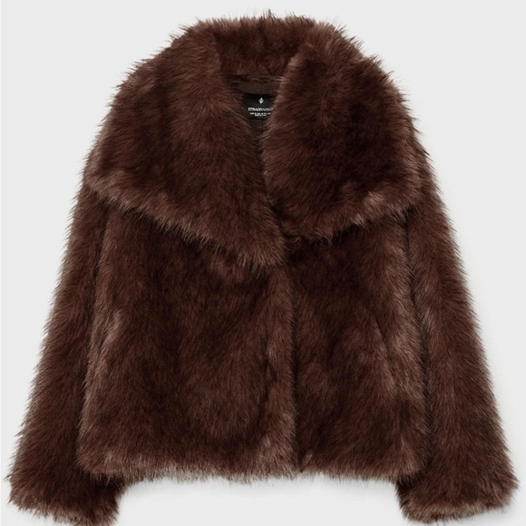 Stradivarius cropped faux fur jacket. Brown - Picture 2 of 7